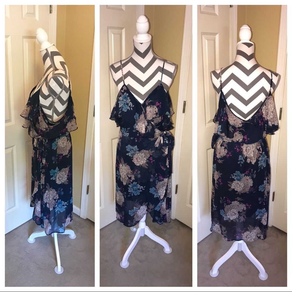 Xhilaration Summer floral dress